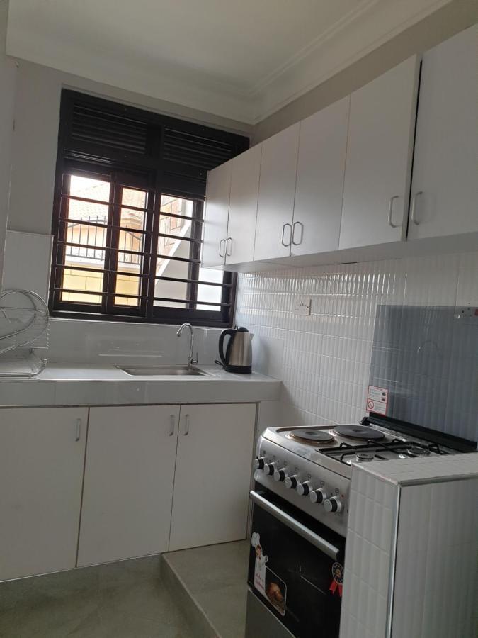 Blt Suites - Furnished Apartments Kampala Dış mekan fotoğraf